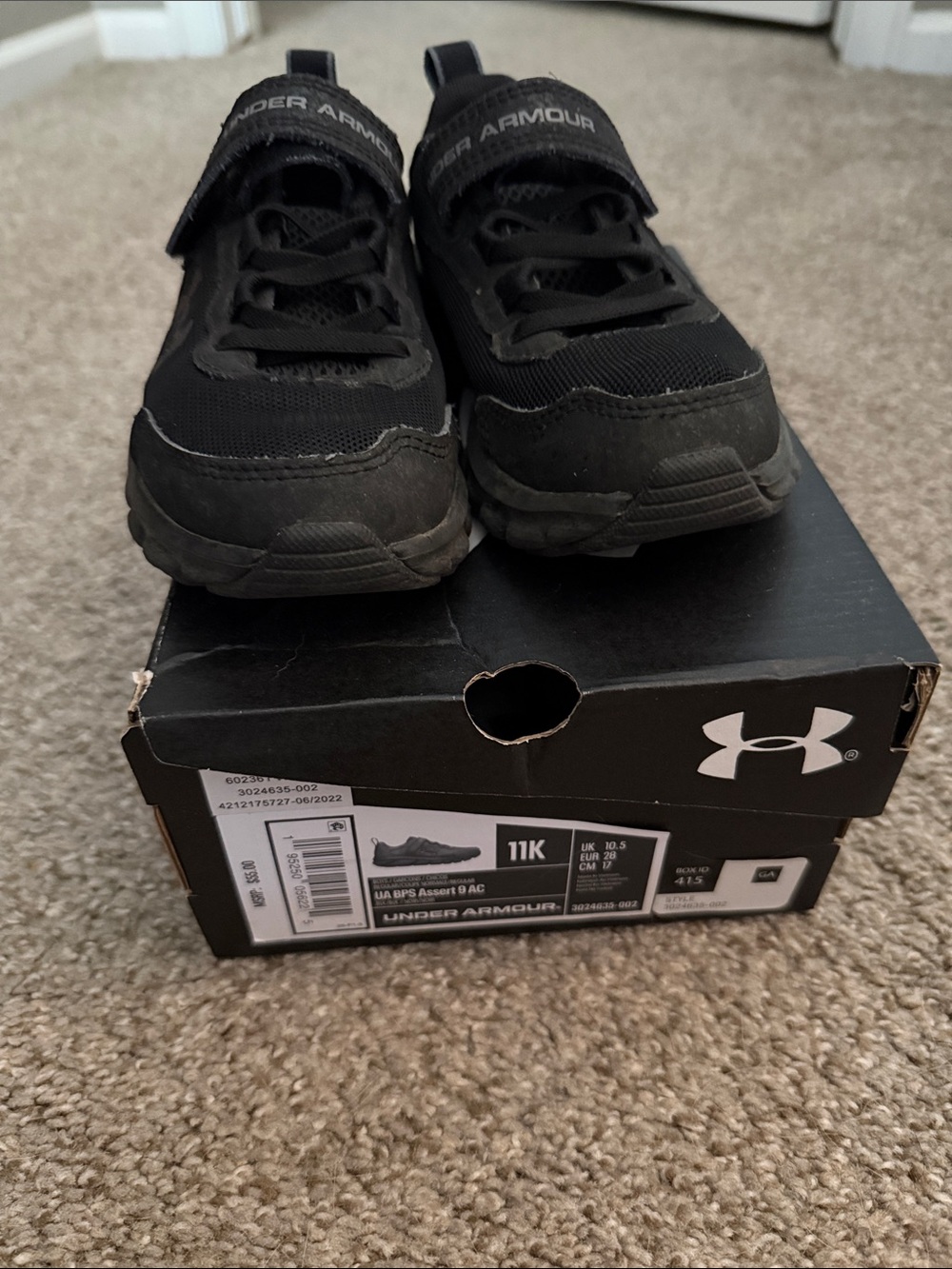 Under Armour Kids Black Athletic Sneakers with Hook-and-Loop Strap